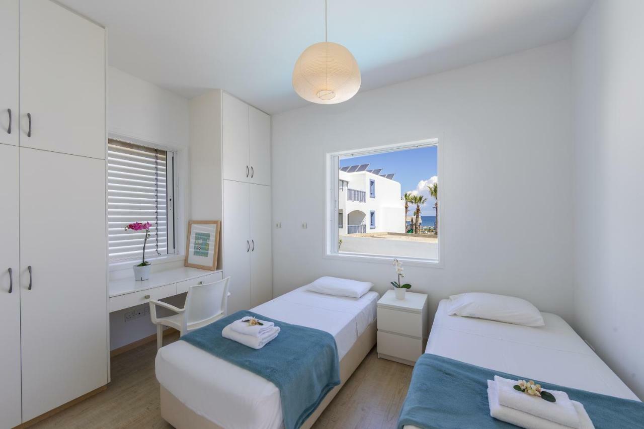 Oceania Villa Protaras Exterior photo